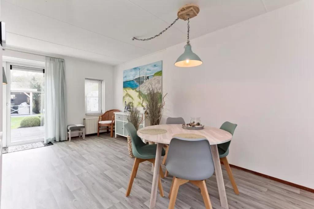 Vakantiehuis Met Luxe Tuin Dichtbij Het Strand Kamperland Exterior foto